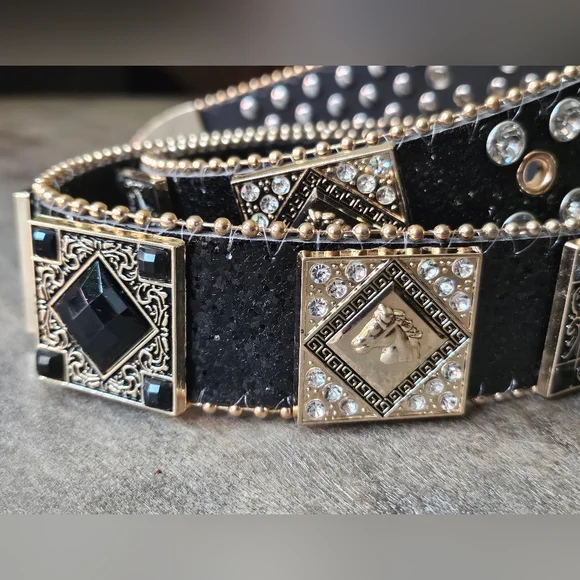 NWT Black and Gold Western Concho Rhinestone Embellished Women's Belt - Picture 4 of 6